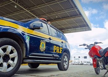 Em um intervalo de 2 horas, PRF na Bahia recupera três motocicletas na BR 116