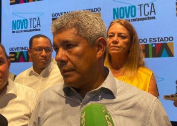 ‘Não falei para aprovar menino que nunca foi à escola’ diz Jerônimo Rodrigues após repercussão