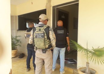 Policia Civil cumpre mandados de busca contra falsos médicos nos hospitais de Itagimirim e Teolândia