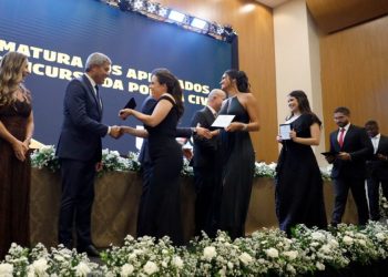 Polícia Civil forma 712 novos delegados, escrivães e investigadores