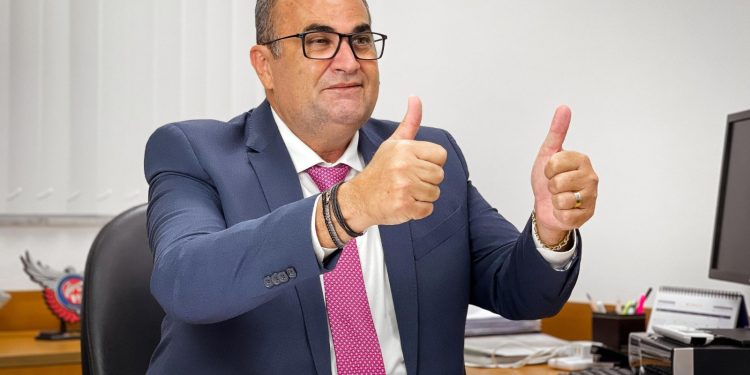 Hassan comemora autorização de desapropriação de imóveis para duplicação da BR-116 na Serra do Mutum