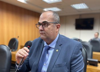 Deputados baianos irão à embaixada do Canadá solicitar providências contra a ViaBahia