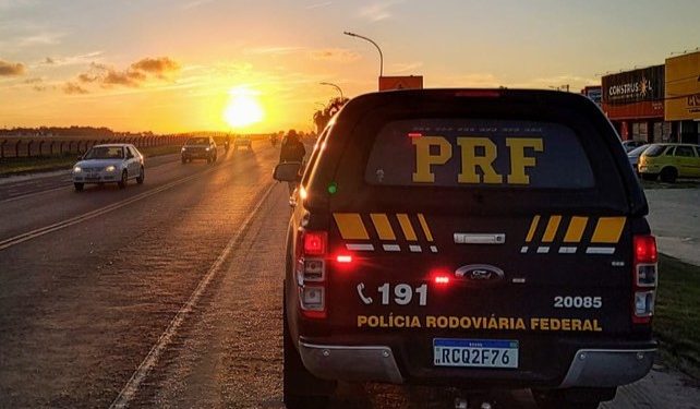 Em menos de 24 horas, PRF recupera 3 veículos adulterados em Santo Estevão e Itabuna