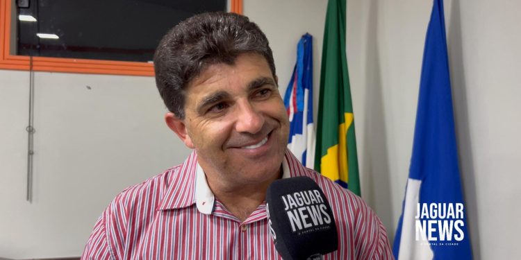 Prefeito de Santa Inês anuncia entrega do primeiro memorial ferroviário da Bahia e mais 9 obras
