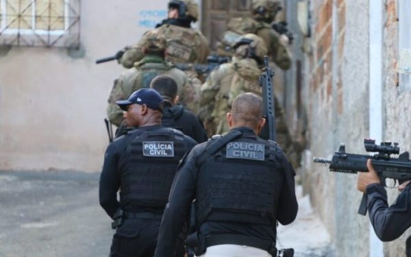Estado paga R$ 39 milhões de bônus a policiais por redução de mortes violentas