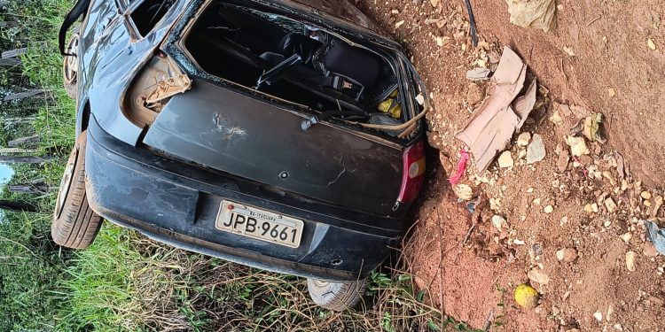 Produtor rural de 66 anos morre em acidente de carro em estrada vicinal de Itaquara