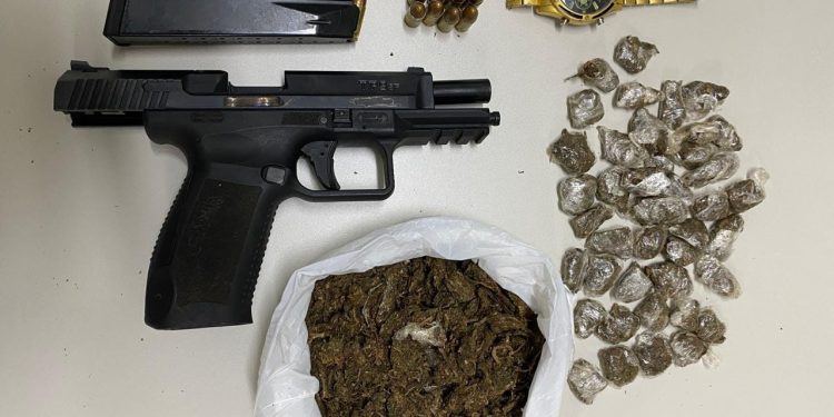 Integrante de grupo criminoso que alvejou policial em Jequié morre em confronto com a Polícia Militar em Jaguaquara