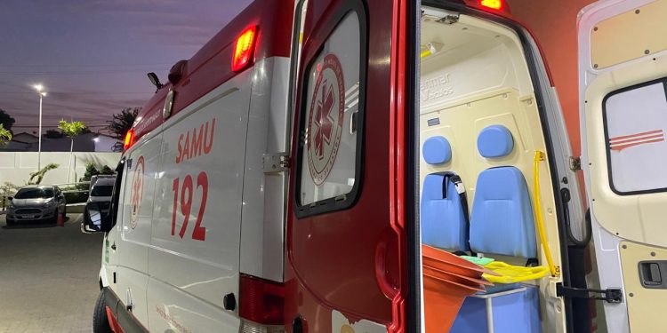 Criança de 10 anos é atropelada na BA-545 em Jaguaquara e encaminhada ao Prado Valadares