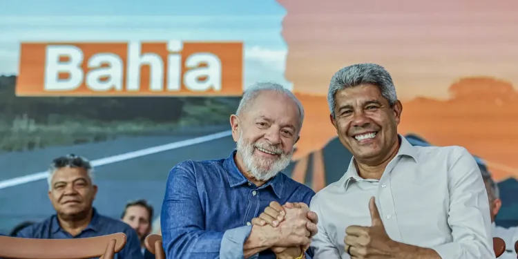 Lula inaugura duplicação na BR-116 entre Santa Bárbara e Feira de Santana e anuncia investimentos na Bahia