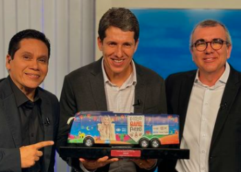 Jequié ganha prêmio da Band como melhor São João e Adelmário Coelho como melhor cantor dos festejos juninos
