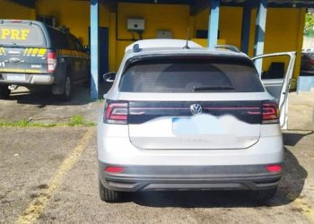Advogado compra carro furtado na ‘mão’ do primo e acaba detido na BR 324 por receptação