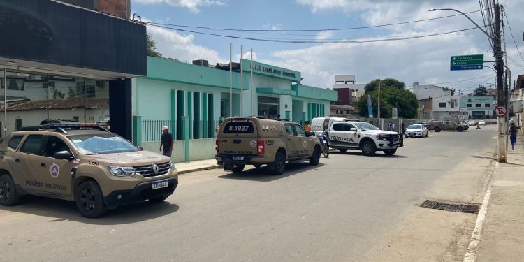 Júri Popular: Pai e 2 filhos são condenados por homicídio ocorrido em 2022 no Entroncamento de Jaguaquara