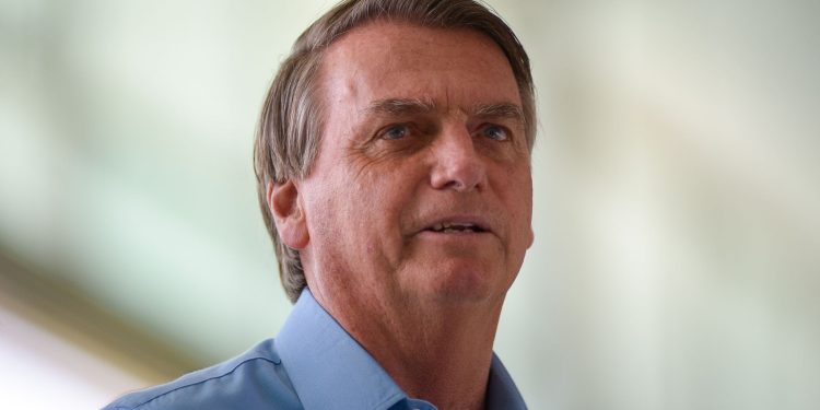 PF indicia Jair Bolsonaro, Braga  Netto, General Heleno e mais 34 pessoas por suposta tentativa de golpe