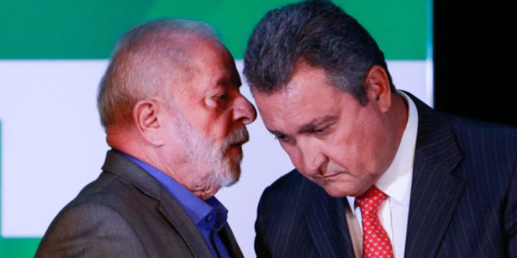 Rui Costa coloca nome à disposição para o Senado em 2026 e diz que Lula definirá candidatura