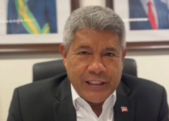 Após fortes chuvas, Jerônimo diz que falou com a prefeita de Jaguaquara e que está acompanhando ações nos municípios afetados
