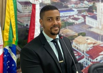 Advogado Victor Reis deixa o Jurídico da Câmara e assume a Procuradoria-Geral do Município de Jaguaquara