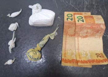 Homem é preso por tráfico de drogas em Jaguaquara; PM também apreendeu cocaína e dinheiro