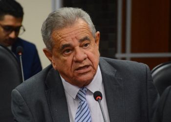 Euclides Fernandes diz que Sandro Régis faz politicagem e espalha terror ao atacar polícia em meio a casos de violência