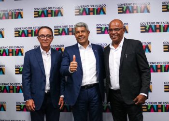 Governador recebe prefeito do União Brasil e reabre diálogo após 20 anos