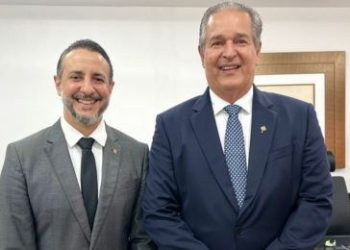 Desembargador José Aras toma posse como membro substituto do TRE-BA para o biênio 2025-2027