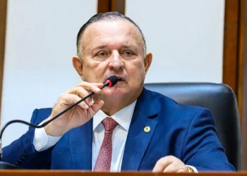 STF determina afastamento de Adolfo Menezes da presidência da Assembleia Legislativa