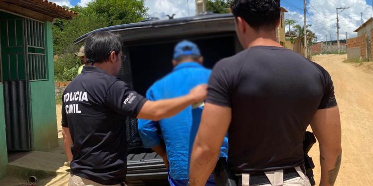 Unum Corpus: Foragido por homicídio qualificado é preso pela Polícia Civil em Jaguaquara
