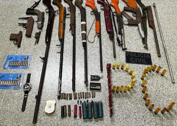 Polícia Civil de Jaguaquara descobre fábrica caseira de armas na zona rural