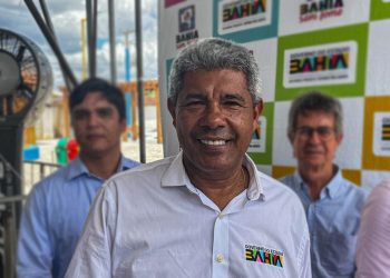Com base instalada em Jequié, Jerônimo inicia maratona de entregas e ações no interior até domingo (13)