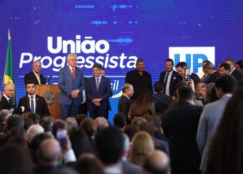 ACM Neto celebra federação entre União Brasil e PP: ‘Maior força política do Brasil’