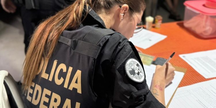 PF cumpre mandado de prisão em Jiquiriçá durante operação nacional contra exploração sexual infantil