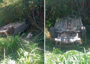 Carro capota em curva perigosa da BA-650 entre Ibirataia e Ipiaú; motorista não se feriu