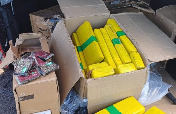 PRF, PF e CIPE Sudoeste apreendem quase 5 toneladas de drogas em Vitória da Conquista