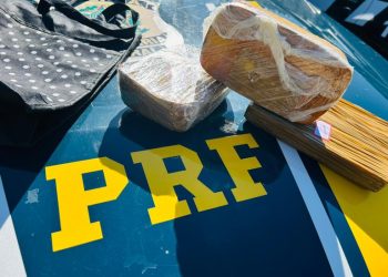 PRF apreende 3 KG de cocaína em ônibus na BR-116, em Jequié