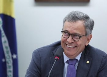 Prefeitos são afastados na 4ª fase da Operação Overclean, que investiga desvio de emendas ligadas a deputado Félix Mendonça