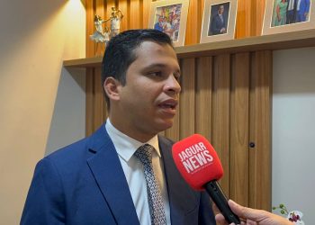 Projeto de Nei Filho que garante prioridade a advogados em órgãos públicos e bancos é aprovado na Câmara