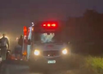Motociclista fica ferido após colisão com pick-up Strada na BR-420, em Jaguaquara