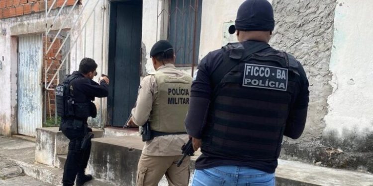 Operação Parabellum é deflagrada em Jequié contra grupo ligado a homicídios e tráfico