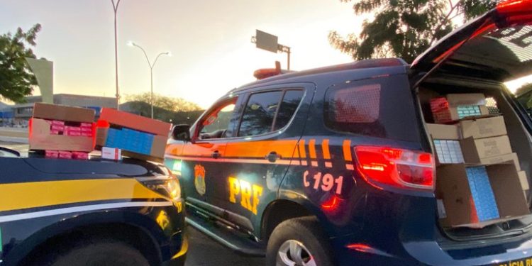 PRF apreende mais de 2,3 mil caixas de medicamentos transportados irregularmente na BR-116 em Jequié