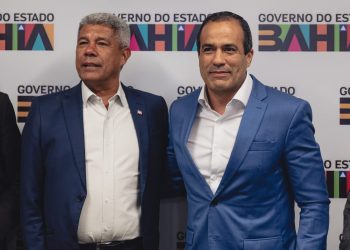Jerônimo Rodrigues e Bruno Reis discutem educação, saúde e transporte em reunião de mais de 6 horas no CAB