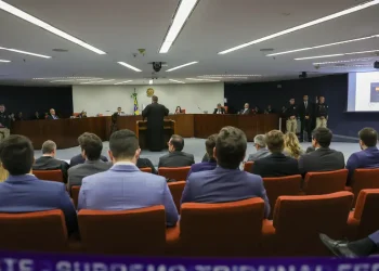 STF retoma nesta terça julgamento de Bolsonaro e mais sete réus