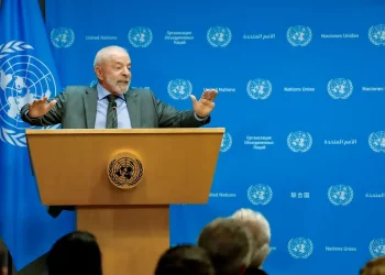 Lula chama de “vergonha nacional” a PEC da Blindagem arquivada no Senado
