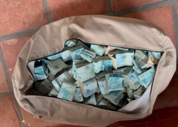 Grupo de agiotas é desarticulado em Jequié; polícia apreende R$ 3 milhões em espécie e arsenal de armas