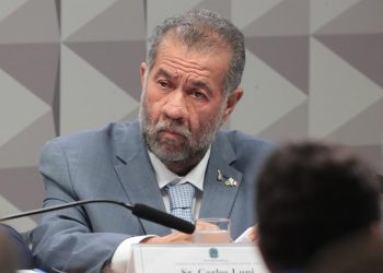 Ex-ministro de Lula diz que governo acompanhava, mas sem dimensão de fraudes no INSS