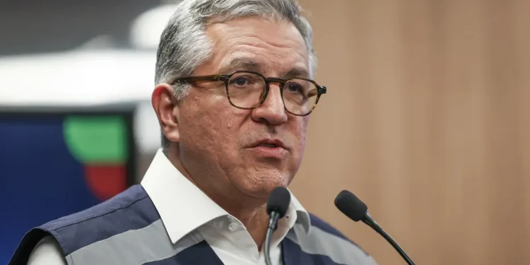 Padilha diz que antídoto contra metanol está garantido em toda rede de saúde
