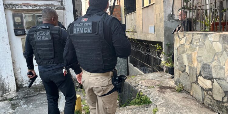 Operação Brilho do Amanhã prende suspeito e cumpre novos mandados contra crimes virtuais em Salvador
