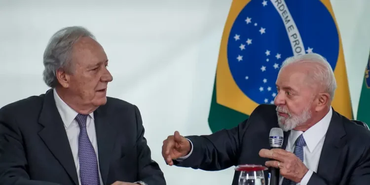 Lula sanciona lei que endurece penas e amplia proteção a agentes públicos no combate ao crime organizado