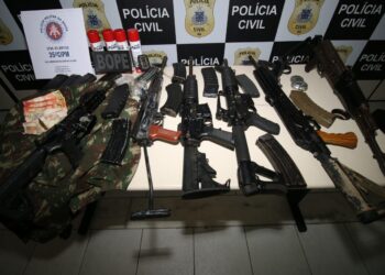 Com 6.251 armas apreendidas, mortes violentas na Bahia têm queda de 33% em novembro