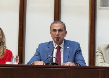 Comitê de imprensa da ALBA indica Hassan entre os dez deputados mais atuantes