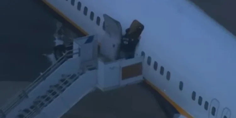 Maduro desembarca em Nova York após ser capturado pelos Estados Unidos