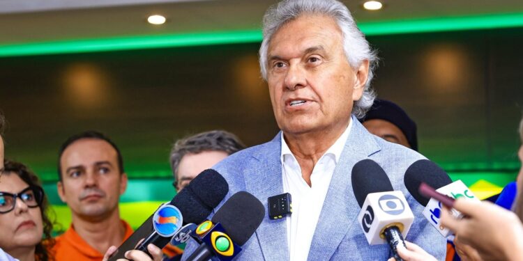 Ao lado de Ratinho Jr. e Eduardo Leite, Caiado anuncia saída do União Brasil e filiação ao PSD